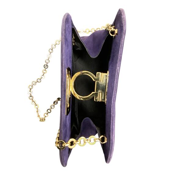 Ferragamo Purse Women’s 1Size SuedeLeather Crossbody GoldChain Purple Beautiful! - Picture 7 of 11